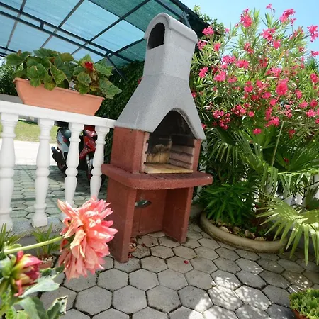 Stojakovic Apartment *