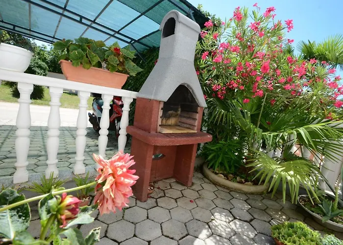 Stojakovic Апартаменты *